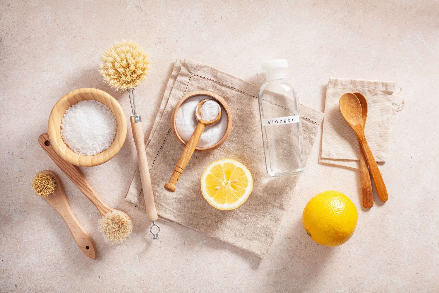 Eco-friendly Cleaning Hacks