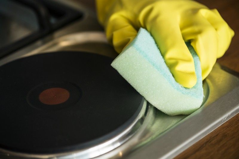 How To Clean A Stove Top